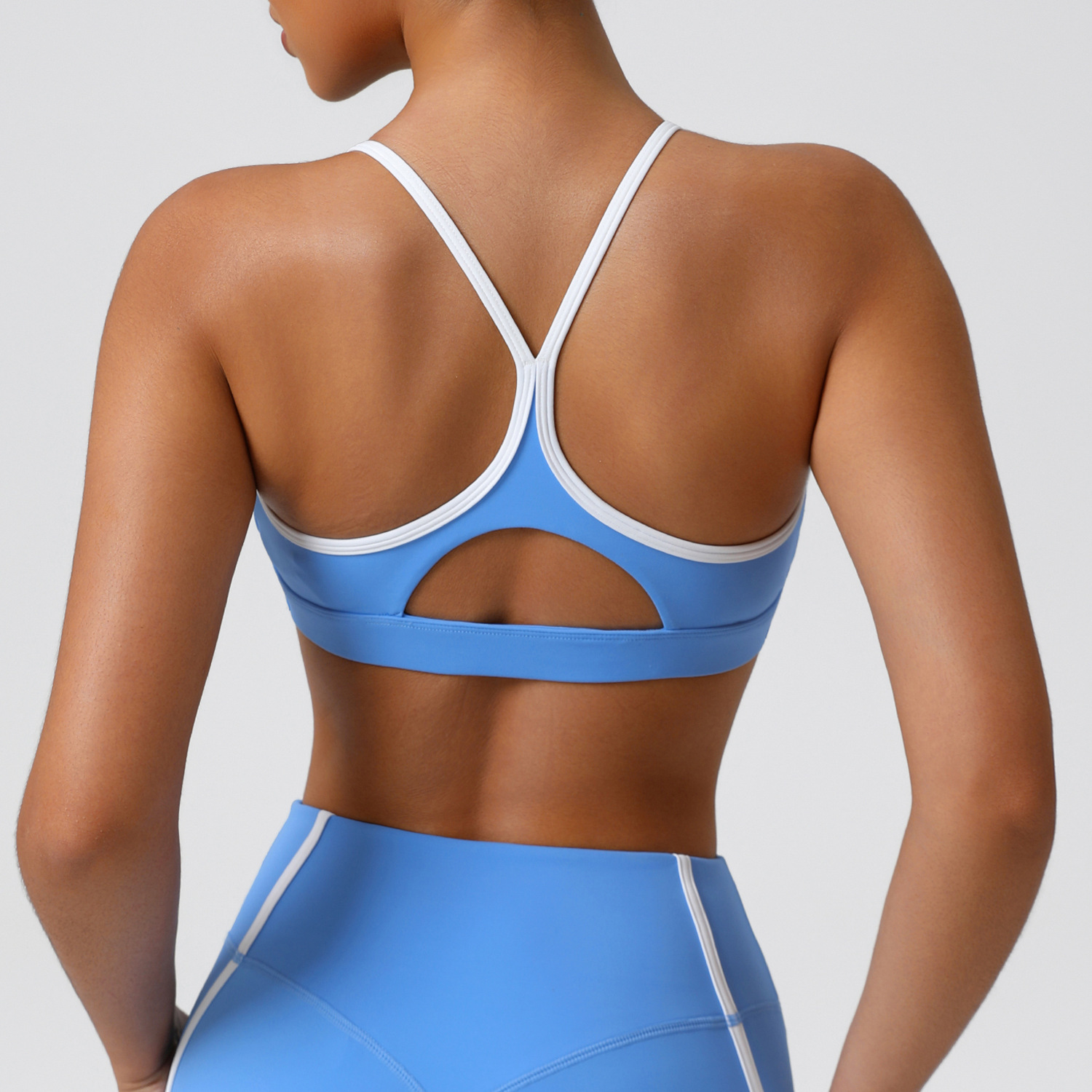 Pakaian dalam olahraga lembut  - Aquatic Sports Bra ulasan dan harga